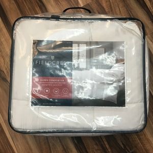 Queen down comforter